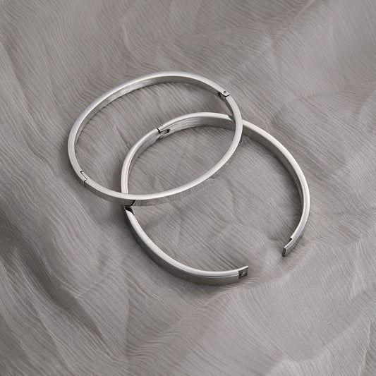 Simple Smooth Buckle Bracelet Cool Wind 4mm6mm Wide